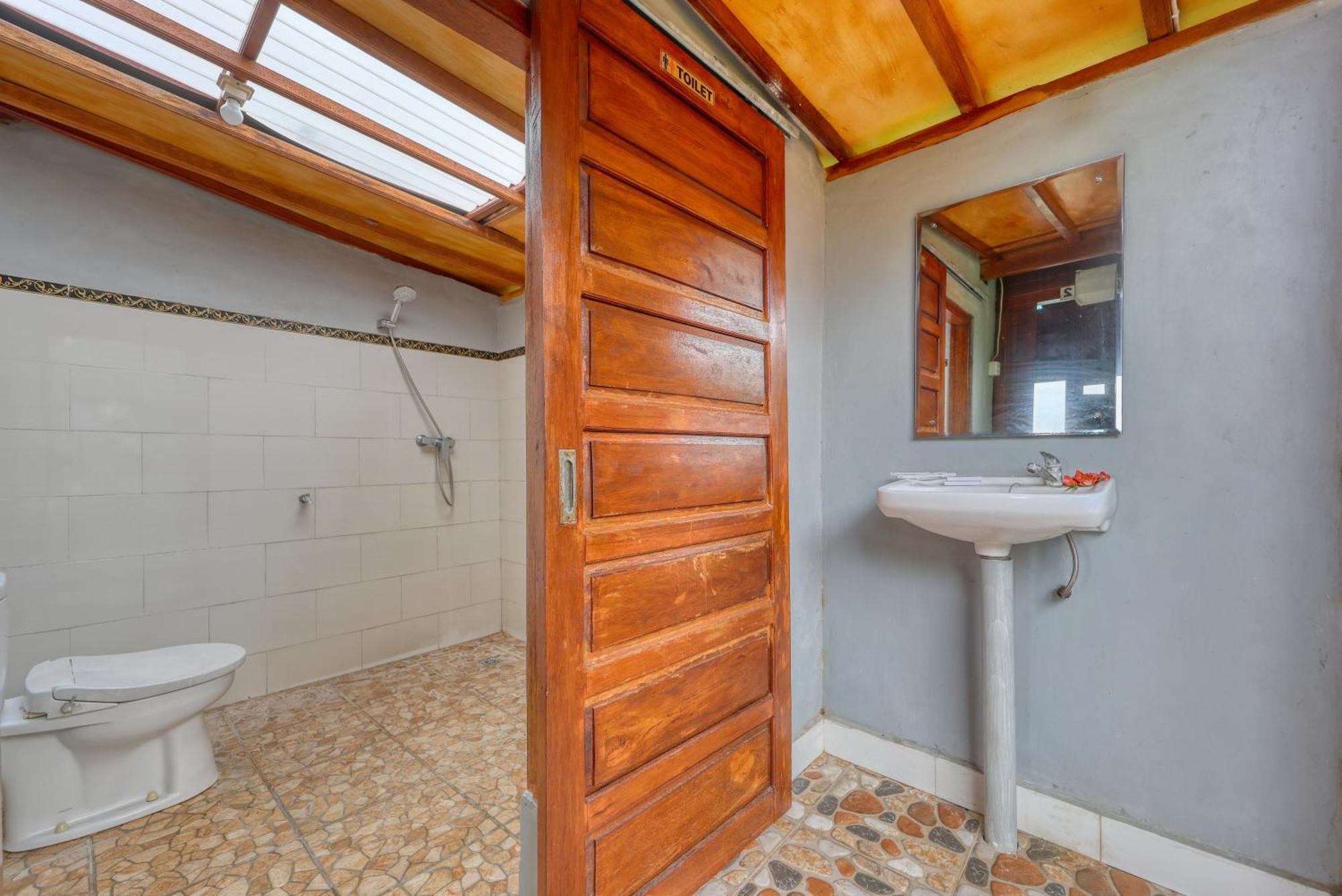 Petak Cottage Ped Esterno foto