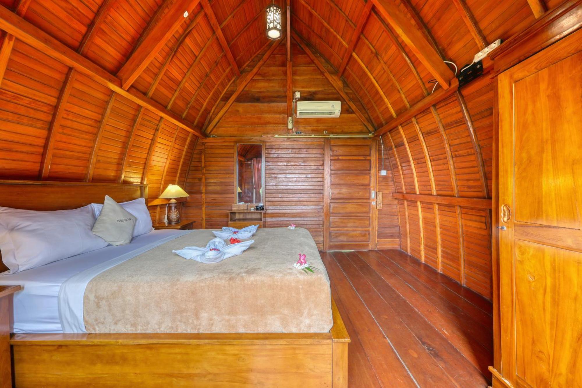 Petak Cottage Ped Esterno foto